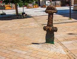 espada como um símbolo de paz em nitra, eslováquia, europa central. A espada de Pribina está localizada na cidade velha de Nitra. foto