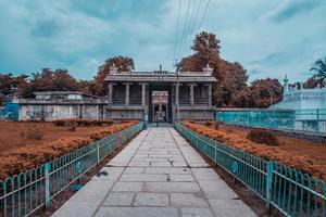 thiru parameswara vinnagaram ou vaikunta perumal temple é um templo dedicado a vishnu, localizado em kanchipuram, no sul do estado indiano de tamil nadu - um dos melhores sítios arqueológicos da índia foto