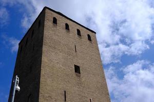 ponts couverts tower em strasbourg, onde fica um famoso marco da frança. foto