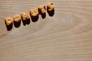 rosquinhas. letras comestíveis foto