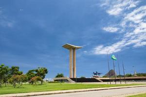 rio de janeiro, rj, brasil, 2022 - monumento aos mortos da segunda guerra mundial, construído em 1960 no parque do flamengo foto