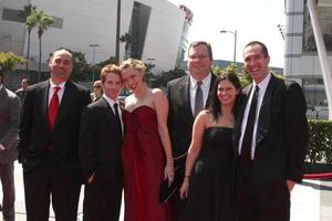 frango robô chegando ao primetime creative emmy awards no nokia center em los angeles, ca em 12 de setembro de 2009 foto