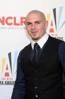 pitbull chegando no alma awards 2009 royce hall, ucla los angeles, ca 17 de setembro de 2009 foto