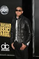 chris brown chegando ao 2008 american music awards no nokia theater em los angeles, ca 23 de novembro de 2008 foto