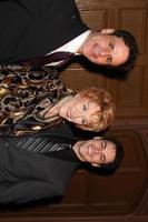 christian leblanc, jeanne cooper e david lago chegando ao prêmio de excelência em entretenimento e mídia aftra amees no hotel biltmore em los angeles, ca em 9 de março de 2009 foto