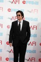 Benecio del Toro chegando ao AFI Life Achievement Awards em homenagem a Michael Douglas nos estúdios da Sony, em Culver City, Ca, em 11 de junho de 2009. foto