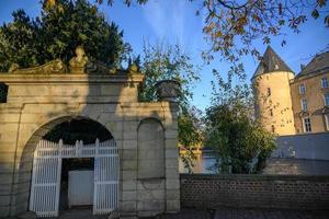 outono em um castelo na Vestfália foto