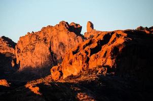 paisagem rochosa nas ilhas canárias foto