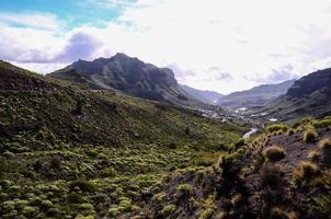 paisagem rochosa nas ilhas canárias foto