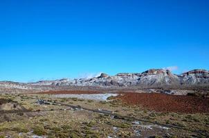 montanhas no deserto foto