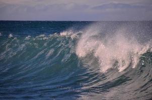 enormes ondas do mar foto