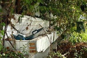 lavatório de rua na prisão de mulheres abandonadas. Chiang Mai, Tailândia. foto