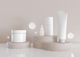 grupo de frascos de creme cosmético branco e em branco e sem marca e tubos em fundo bege. apresentação de produtos para cuidados com a pele. maquete elegante. cuidados com a pele, beleza e spa. jar, tubo com espaço de cópia. renderização 3D. foto