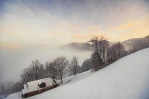 bela paisagem de inverno foto