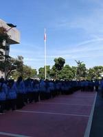 jacarta, indonésia, 29 de novembro de 2022, foto de funcionários públicos indonésios participando de uma cerimônia de bandeira