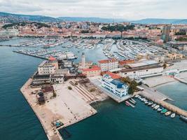 vistas de fotografia aérea de Trieste, Itália foto