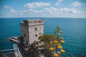 vistas de monterosso al mare em cinque terre, itália foto