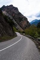 paisagens de primavera das montanhas da grécia foto