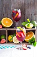 sangria festiva e colorida de verão foto