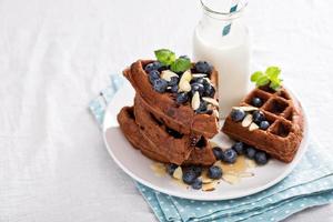 waffles de chocolate com leite foto
