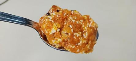 mistura de frutas secas para a saúde, gond gud paak receita para a saúde, receita de laddu de frutas secas, receita para a saúde foto