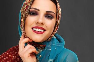 linda mulher árabe foto