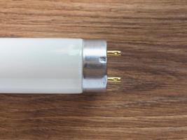 tubo de luz fluorescente foto