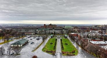 vista da cidade de montreal foto