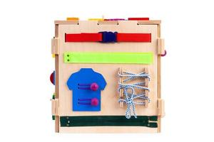 brinquedo educacional de placa de ocupação ecológica de madeira para crianças foto
