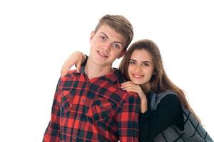 elegante casal apaixonado em estúdio foto