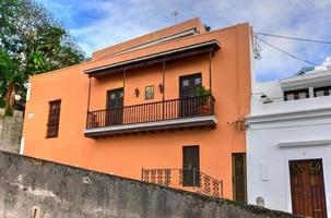 apartamentos em estilo colonial clássico de san juan, porto rico. foto