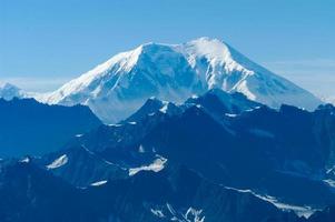 vista aérea das geleiras no parque nacional denali, alasca foto