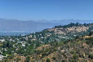 vista do topo da mulholland drive, los angeles, califórnia foto