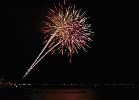 fogos de artifício da praia de coney island foto