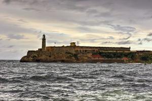 castillo de los tres reyes del morro em havana, cuba. foto