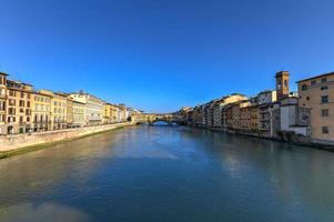 ponte vecchio - florença, itália foto