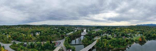 vista aérea do csx - ponte de Catskill Creek em Catskill, Nova York. foto