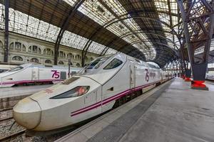 barcelona, espanha - 29 de novembro de 2016 - estacion de francia é uma importante estação ferroviária da cidade de barcelona. o estacio de franca é a segunda estação ferroviária mais movimentada da cidade. foto