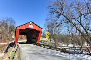 ponte coberta cooley em pittsford, vermont foto