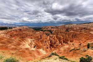 Parque Nacional Bryce Canyon em Utah, Estados Unidos. foto