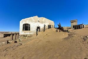 cidade fantasma kolmanskop, namíbia foto