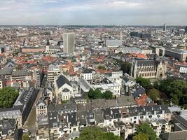 vista aérea do horizonte da cidade de bruxelas, na bélgica. foto