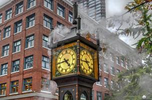 Relógio movido a vapor encontrado em Gastown localizado em Vancouver, Colúmbia Britânica foto