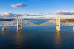 a nova ponte tappan zee atravessando o rio hudson em nova york. foto