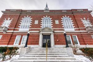 prédio da prefeitura em concord, new hampshire. foto