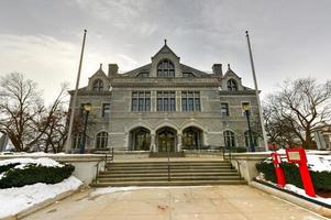 edifício legislativo de new hampshire, concord, new hampshire, eua. o prédio da sede legislativa, construído em 1884 em estilo vitoriano, era antigamente o correio de concórdia. foto