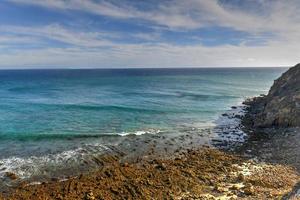 point dume state beach and preserve em malibu, califórnia foto