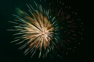 fogos de artifício de verão em coney island - brooklyn, nova york foto