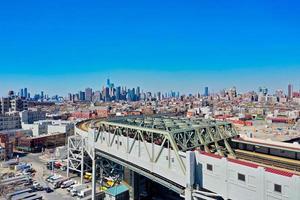 ponte da nona rua na estação de metrô smith and 9th street no bairro gowanus de brooklyn, nova york. foto