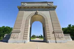 Royal Military College Memorial Arch, Kingston, Ontário foto